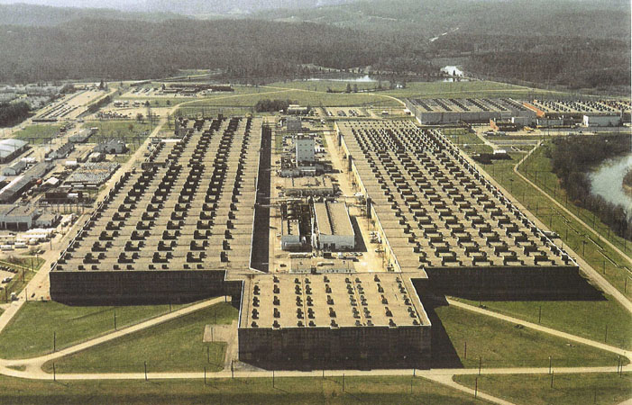Oak Ridge, Tennessee plutonium plant K-25.