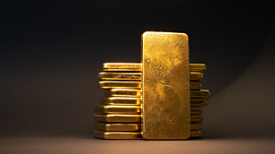 Smart money eyeing near-term gold producers in hope of 2024 bullion breakout